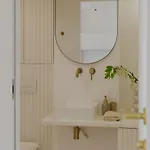 I Lägenhet